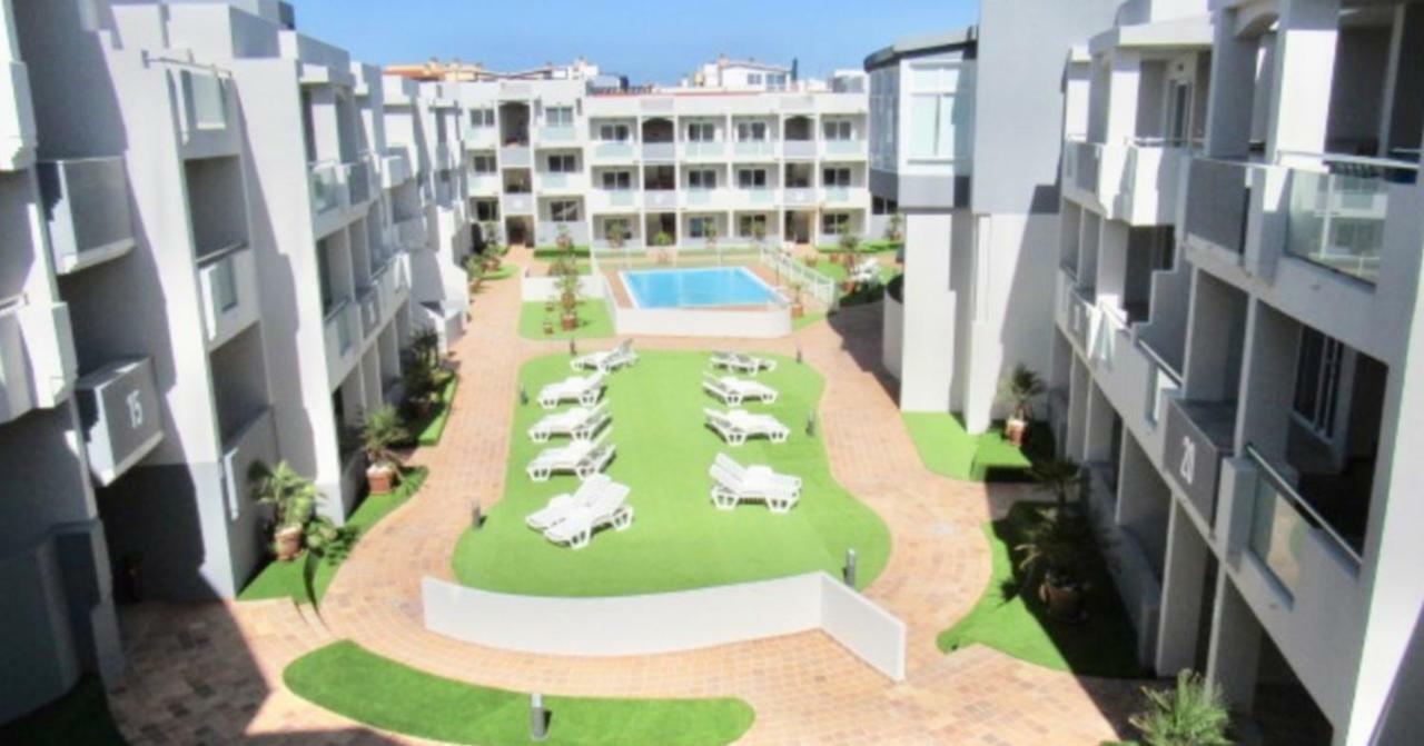 Basa Paradise - Piscina, Terraza, Wifi Y Parking コラレホ エクステリア 写真